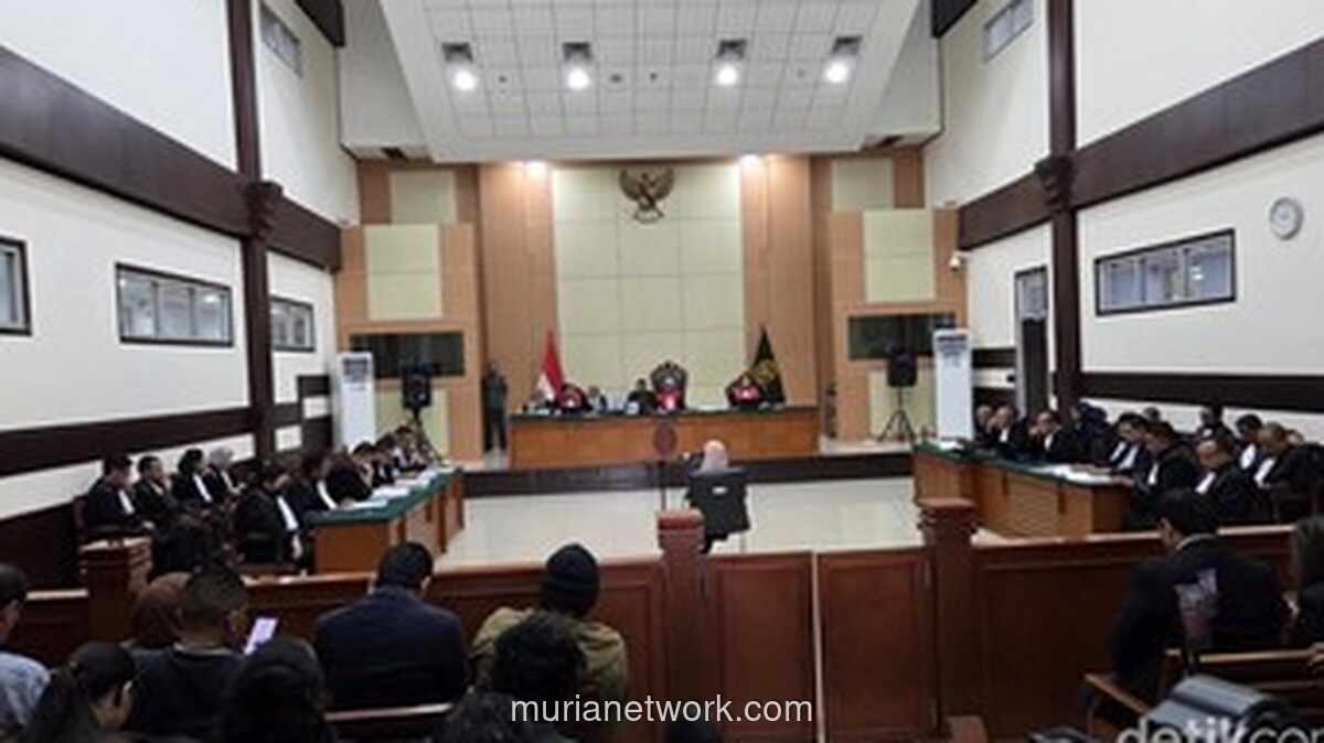 Jaksa Dakwa dr Tifa Fitnah Jokowi, Sebut Ijazah Presiden Asli