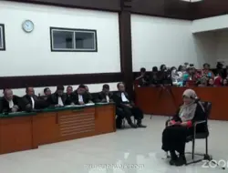Jaksa Tolak Eksepsi dr Tifa dalam Kasus Pencemaran Nama Baik Jokowi