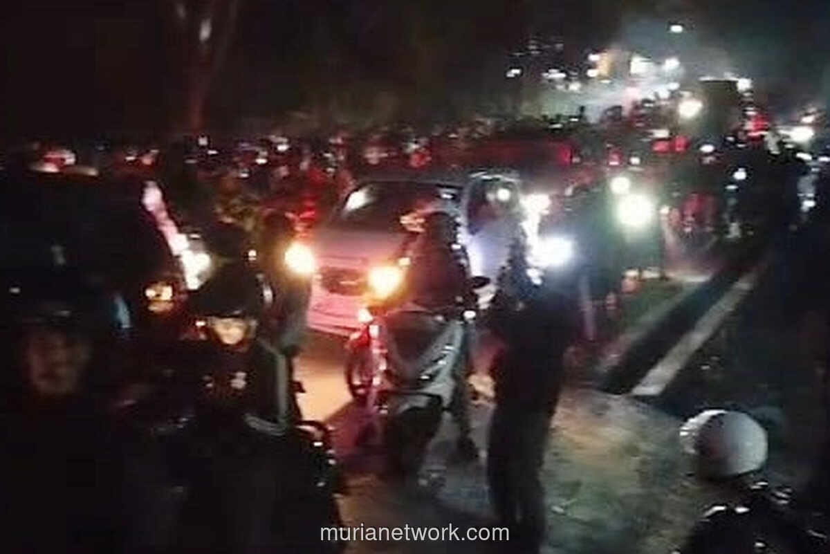 Kemacetan Parah di Puncak, Sistem One Way Diberlakukan
