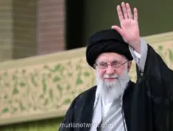 Jenazah Ayatollah Ali Khamenei Tiba di Mashhad, Ribuan Pelayat Antre