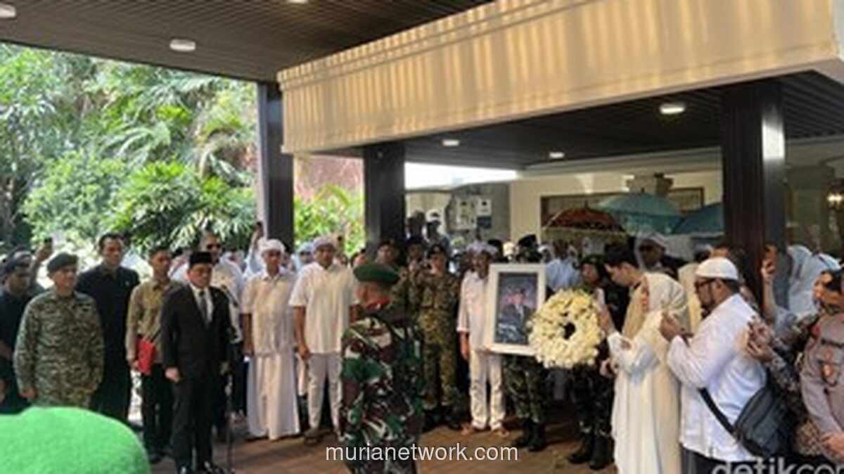 Rachmat Gobel Meninggal Dunia, Jenazah Diberangkatkan ke TMP Kalibata