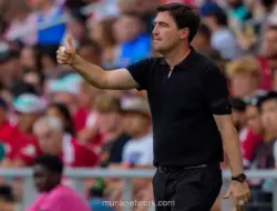 Krisis Bek Tengah, Dua Jurnalis Liverpool Susun Opsi Pemain Lawan Wrexham