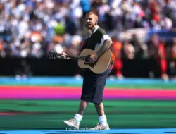 Penampilan Kontras Justin Bieber Mewarnai Half-Time Terlama dalam Sejarah Piala Dunia