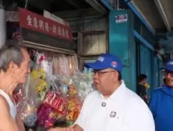 Caleg Malaysia Blusukan Pakai Bahasa Jawa, Viral di Media Sosial