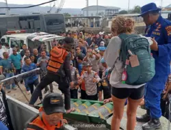 Kapal Wisata Tenggelam di Perairan Bima, 45 Penumpang dan ABK Selamat