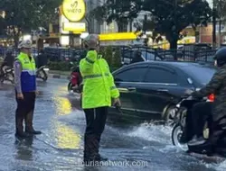 Kapolda Riau Apresiasi Respons Cepat Jajaran dan Pemkot Pekanbaru Tangani Banjir