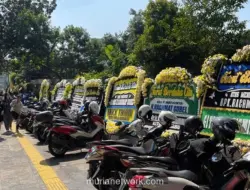 Karangan Bunga Penuhi Rumah Duka Rachmat Gobel, Pelayat Terus Berdatangan