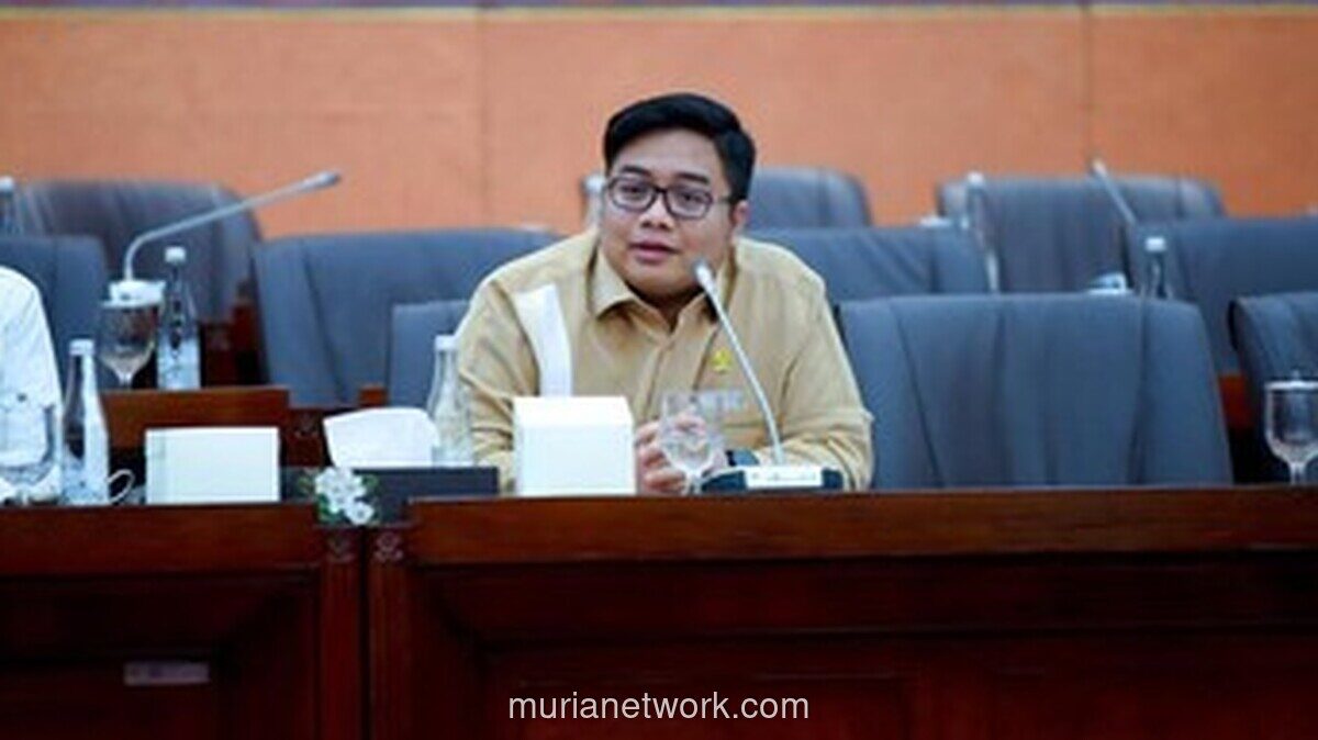 Komisi VI DPR Minta Kemenkop Lebih Masif Awasi Koperasi Desa Merah Putih