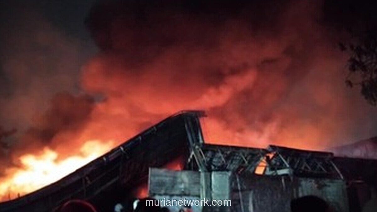 Pabrik Sandal di Tangerang Terbakar, Seorang Pegawai Sesak Napas