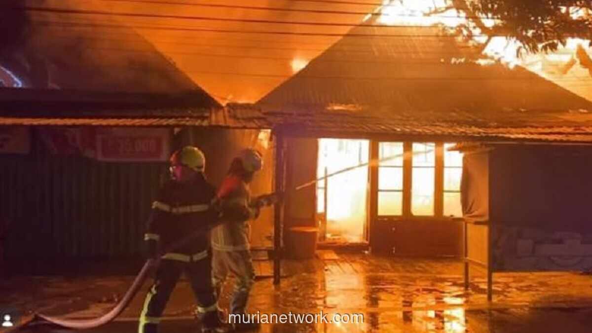 Kebakaran Hebat di Permukiman Padat Kutai Kartanegara, Tujuh Rumah Ludes