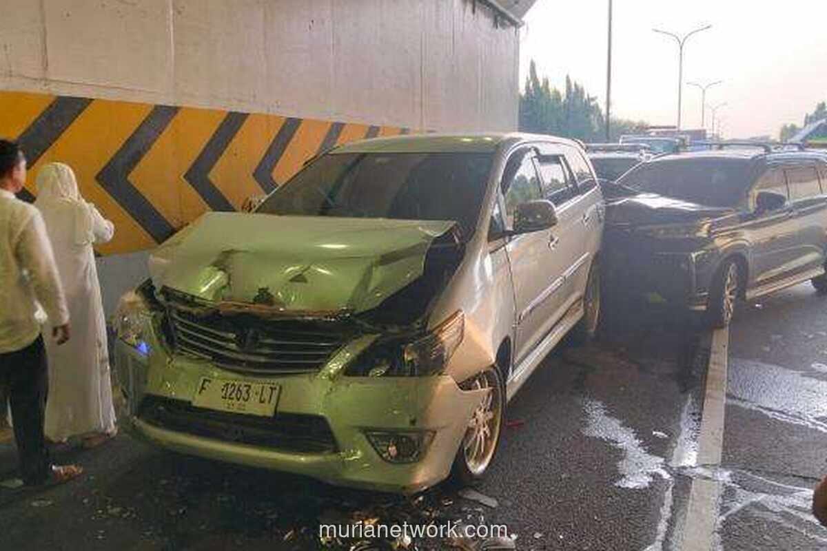 Kecelakaan Beruntun Empat Mobil di Tol JORR Dipicu Rem Mendadak