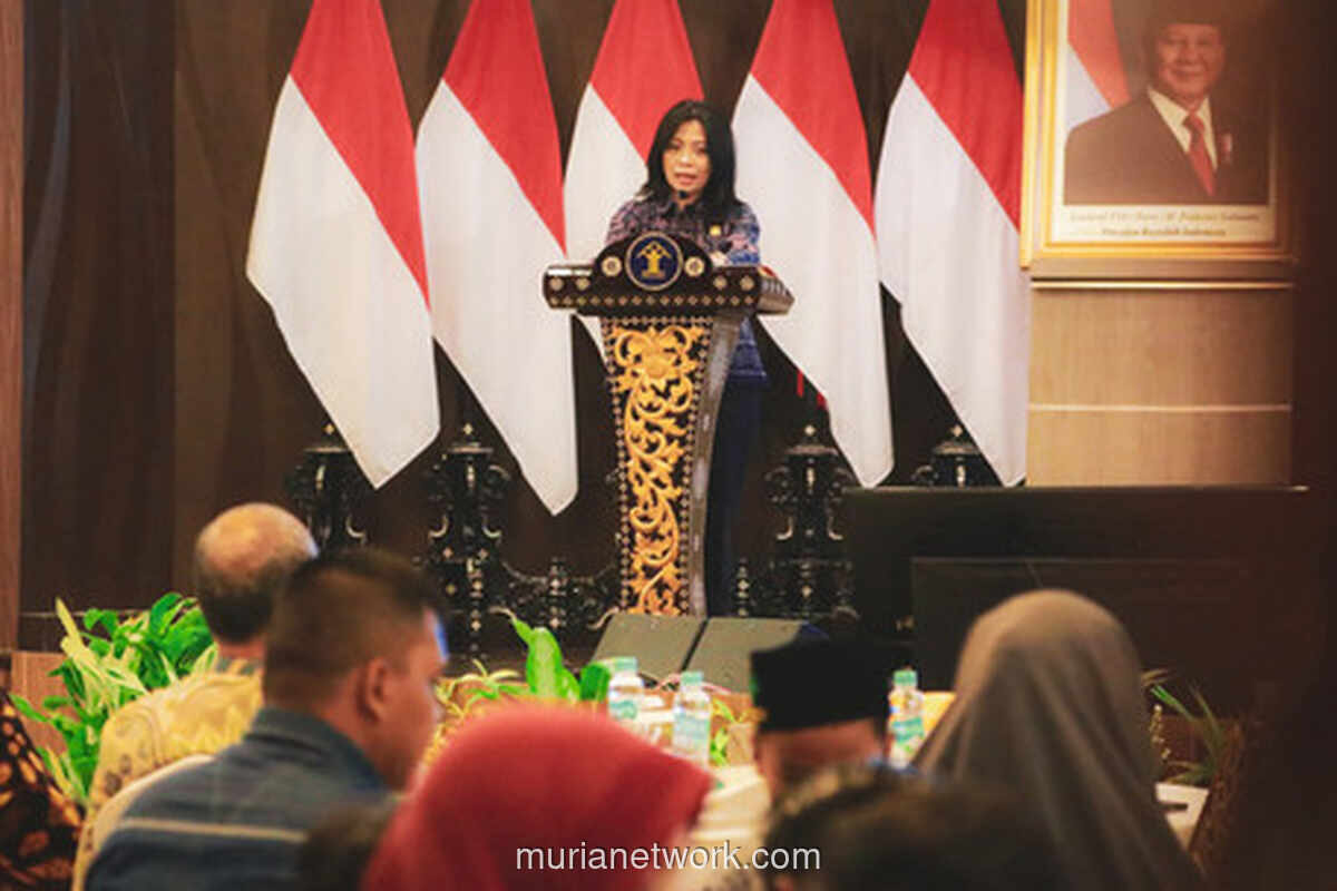 Kemenkum Bagikan 750 Paket Sembako dan Gelar Sunatan Massal Jelang Hari Pengayoman ke-81
