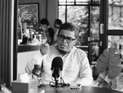 Ustaz Budi Ashari: Ajarkan Tauhid pada Anak Lewat Peristiwa Sehari-hari