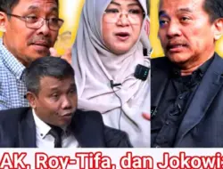 Pecah Kongsi di Kubu Penggugat Ijazah Jokowi: Ahmad Khozinudin Vs Roy Suryo