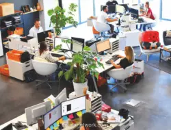 Side Hustle Bukan Sekadar Tambahan Penghasilan, tapi Strategi Bertahan di Tengah Ketidakpastian