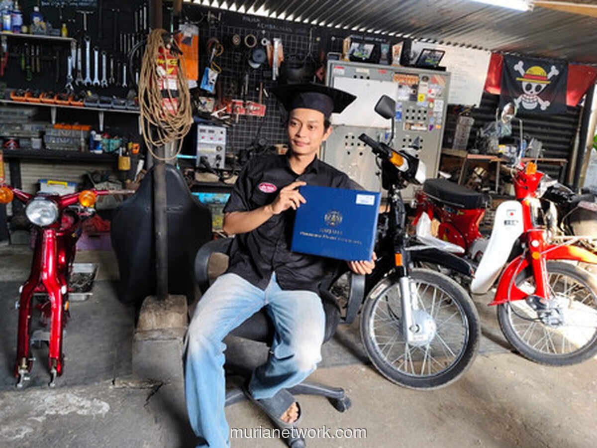 Dari Garasi 4x5 Meter, Mahasiswa UNY Sukses Restorasi Motor Lawas dan Biayai Kuliah