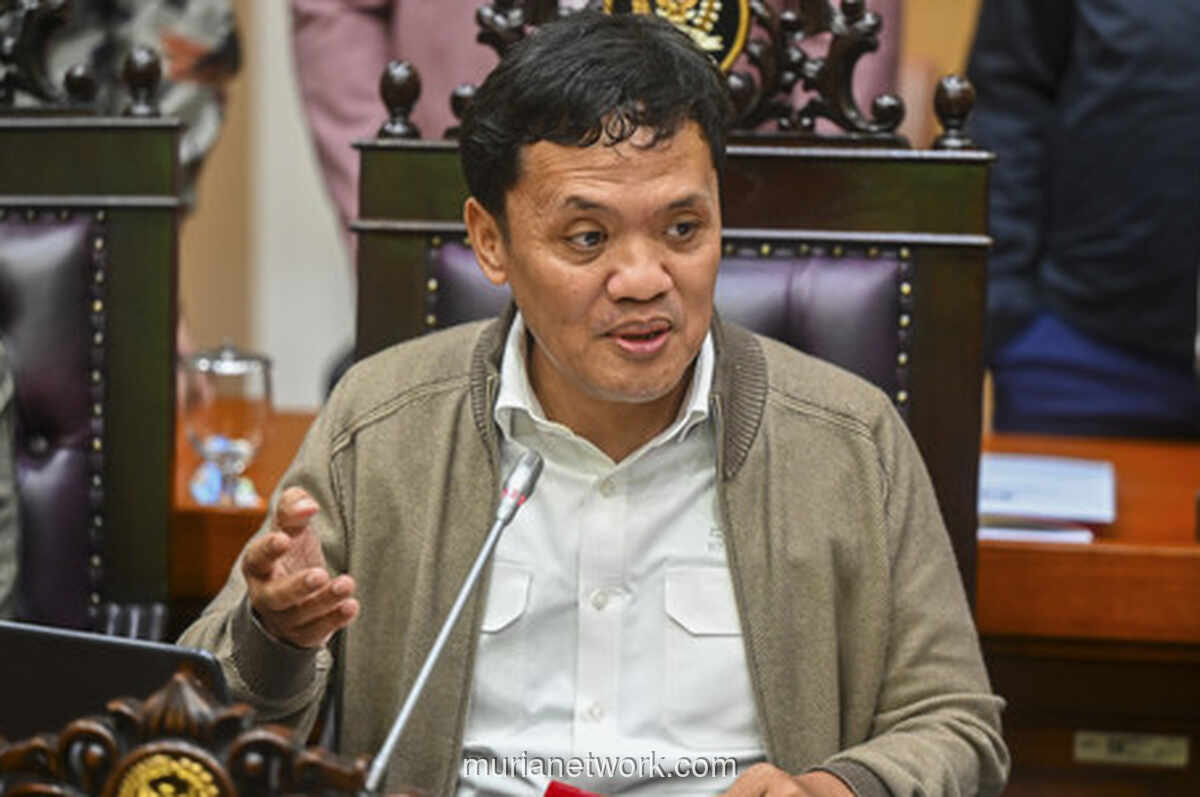 Komisi III DPR Awasi Langsung Penggeledahan Tiga Kasus Korupsi, Termasuk Suplai Batu Bara