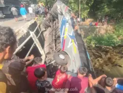 Bus Sugeng Rahayu Terjun ke Sungai di Nganjuk, 27 Orang Luka-Luka