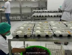 Satpam Dapur MBG di Ciputat Curi 1.700 Ompreng, Hasil Penjualan Diduga untuk Beli Narkoba