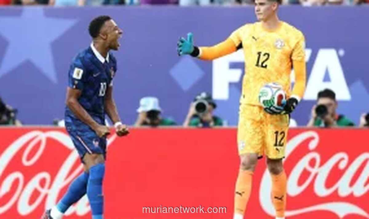 Mbappe Abaikan Jabat Tangan Kiper Paraguay Usai Bawa Prancis ke Perempat Final Piala Dunia