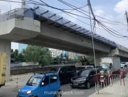 Warga Keluhkan Kemacetan di Latumenten, Berharap Flyover Rampung Tepat Waktu