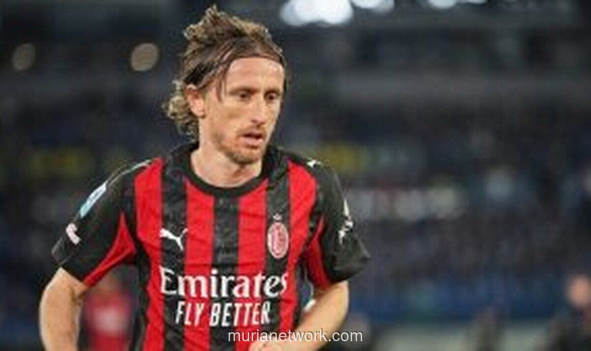 Luka Modric Perpanjang Kontrak di AC Milan hingga 2027
