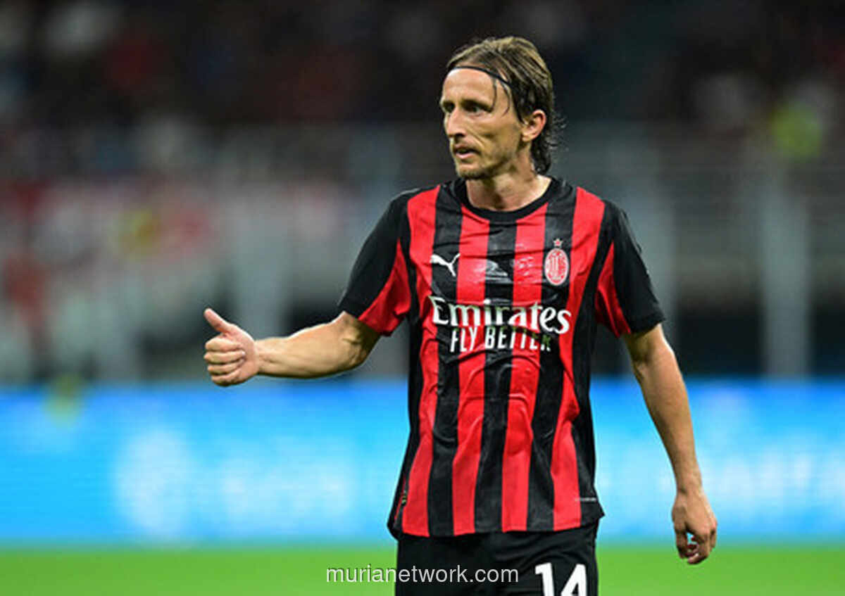 AC Milan Perpanjang Kontrak Luka Modric Satu Musim Lagi