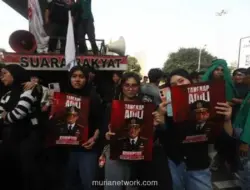 Demo Mahasiswa di Kejagung Ricuh, Eks Jampidsus Febrie Adriansyah Disorot