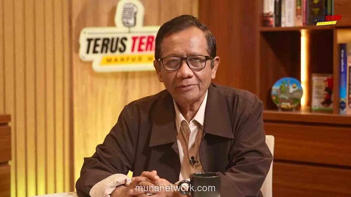 Mahfud MD: KPK Harus Ambil Alih Kasus Korupsi Jampidsus Demi Selamatkan Hukum