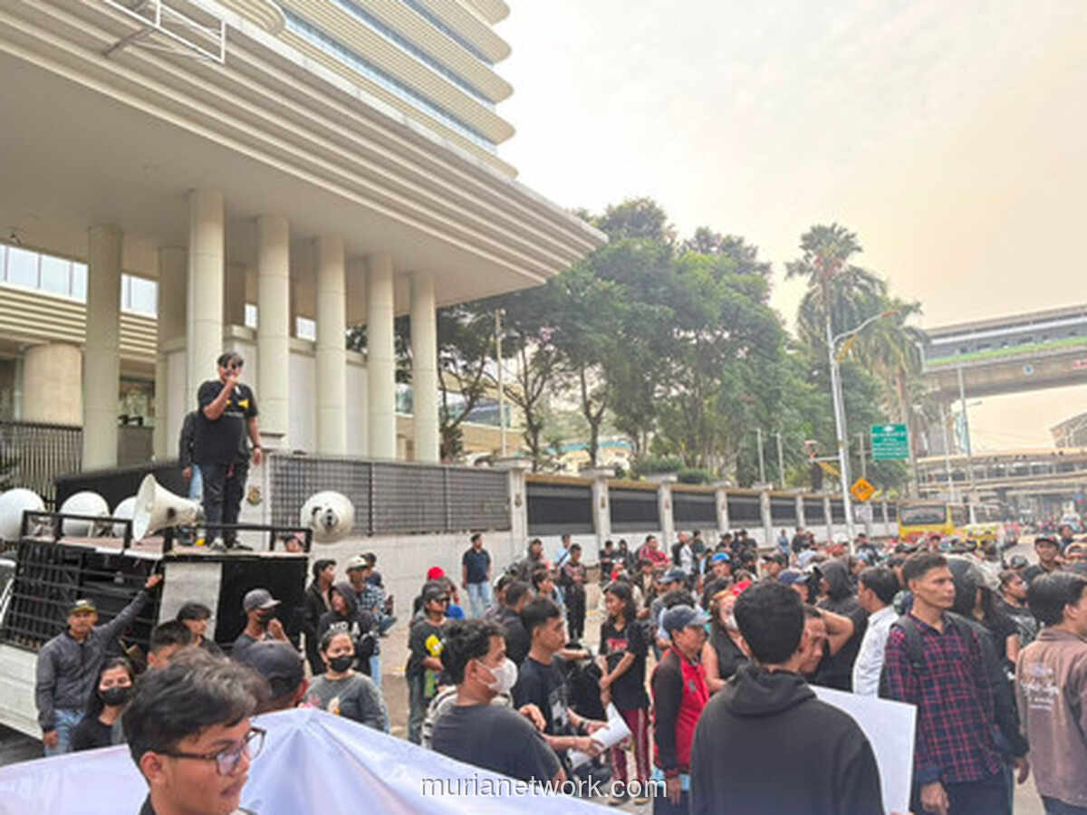 Massa Desak Kejagung Usut Dugaan Korupsi Eks Jampidsus Febrie Adriansyah