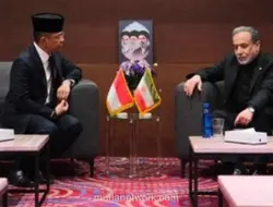 Menlu RI Temui Menlu Iran di Tengah Acara Penghormatan Ayatollah Khamenei