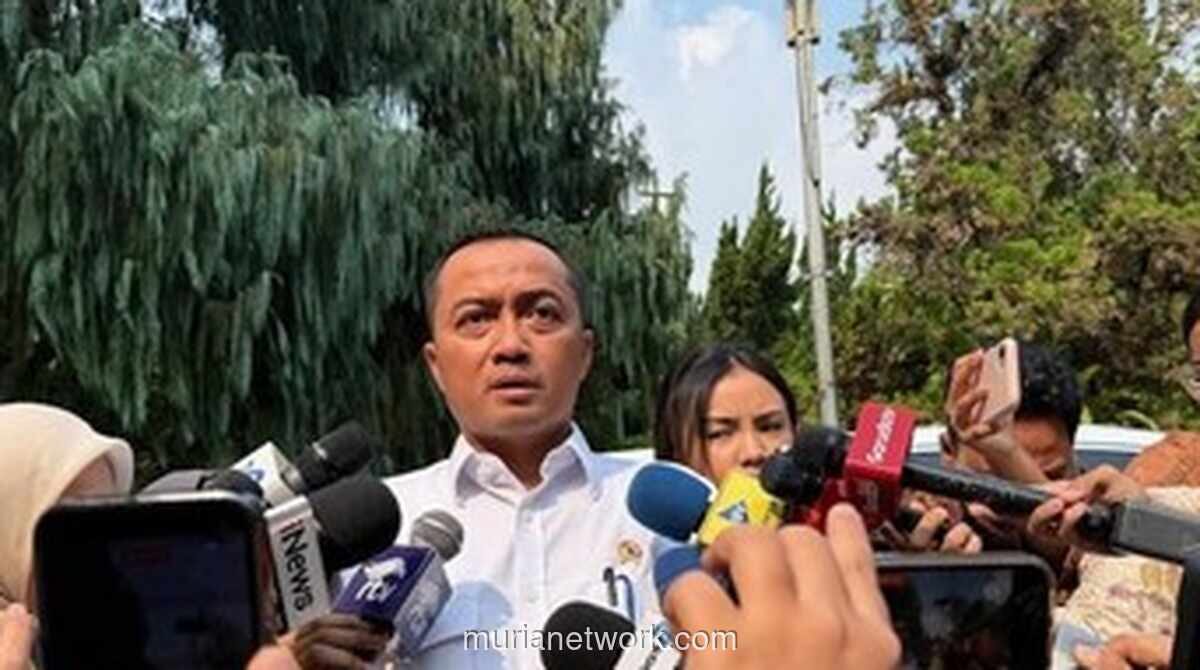 Prasetyo Hadi: Pemerintah Tak Bekerja Demi Angka Survei