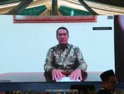 Mentan Andi Amran Sulaiman Janjikan Pompa Air, Traktor, dan 600 Ayam Petelur untuk Ponpes eLKISI