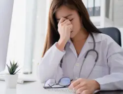 Di Balik Citra Mapan, Banyak Dokter Pemerintah Masih Bergaji Rendah