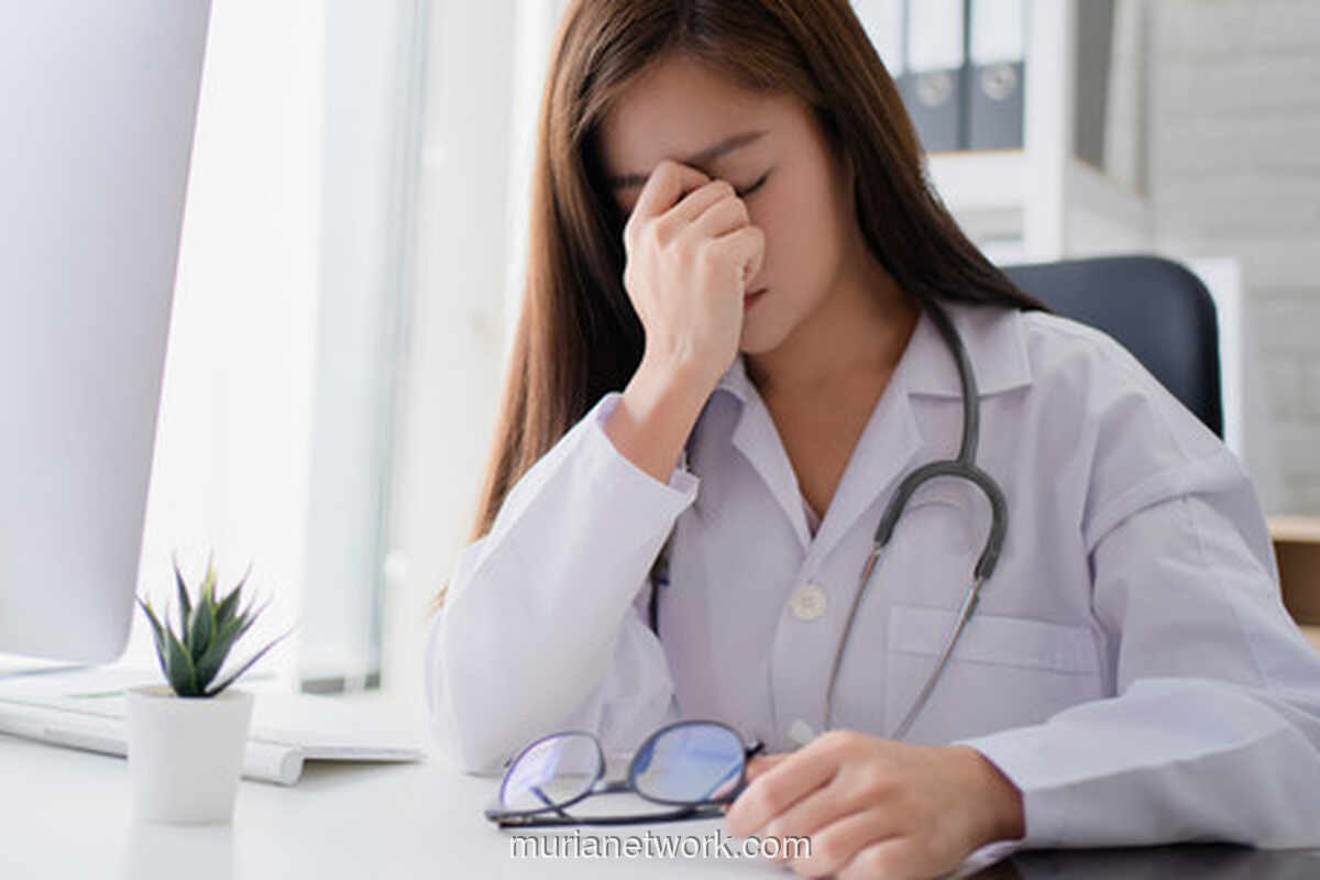 Di Balik Citra Mapan, Banyak Dokter Pemerintah Masih Bergaji Rendah