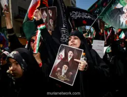 Mojtaba Khamenei Belum Muncul ke Publik, Prosesi Pemakaman Ayahnya Berlanjut