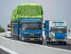 Mulai 9 Agustus, Dishub DKI Sediakan Call Center Derek Gratis untuk Truk Mogok