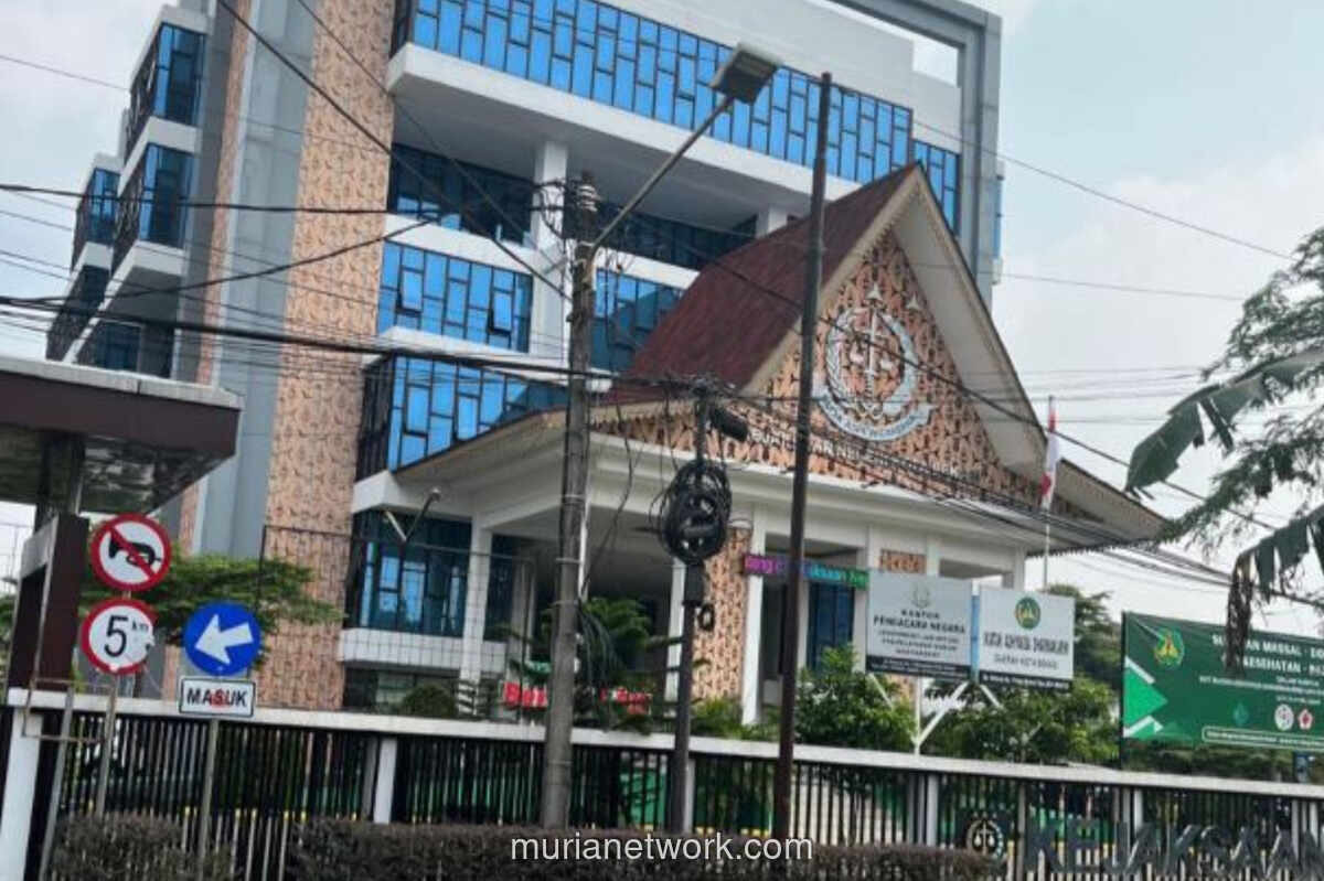 Jaksa Agung Tunjuk Diana Wahyu Widiyanti sebagai Kajari Kota Bekasi yang Baru