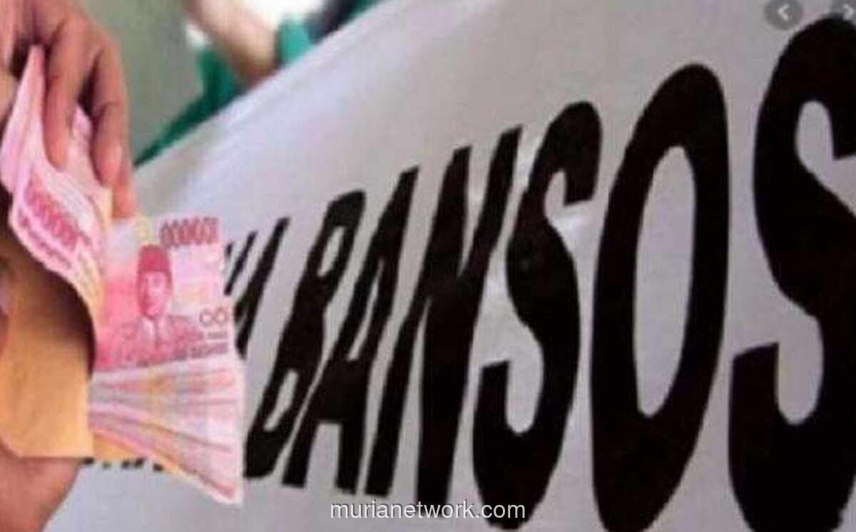 Pemerintah Uji Coba Penyaluran Bansos Lewat Koperasi Desa Merah Putih