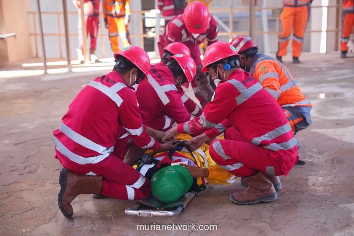 Uji Kesiapsiagaan, PT Semen Tonasa Gelar Simulasi Tanggap Darurat Kecelakaan Kerja