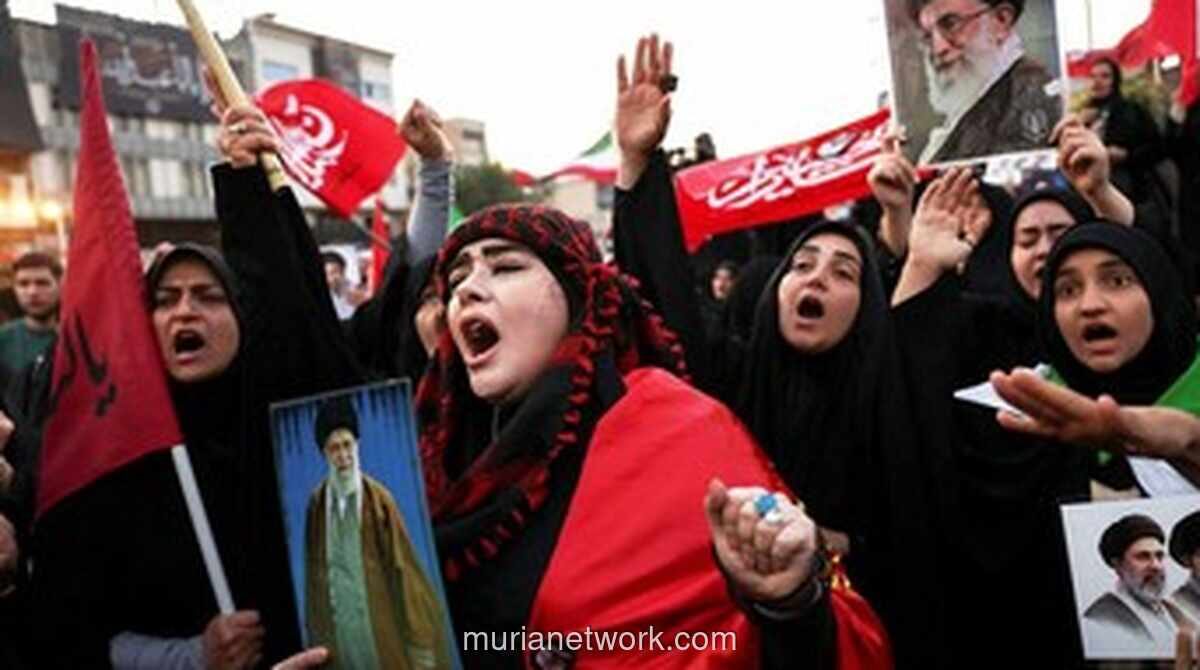 Iran Kuburkan Khamenei di Tengah Ketegangan dengan AS dan Bayang-bayang Perang