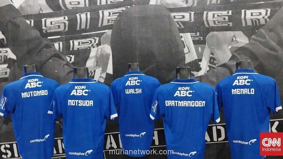 Persib Bandung Resmi Rekrut Gakuto Notsuda dan Ragnar Oratmangoen