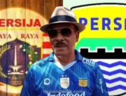 Persib Bandung Masih Berburu Pemain Baru, Umuh Muchtar Minta Bobotoh Bersabar