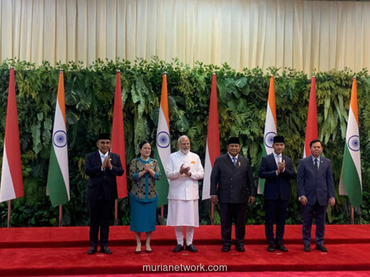 PM India Narendra Modi Tiba di Gedung DPR, Disambut Prabowo dan Puan Maharani
