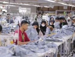 PMI Manufaktur RI Kontraksi, Kemnaker Siapkan Langkah Antisipasi