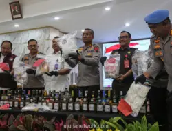 Polda Jateng Sita 227.000 Botol Miras Ilegal dalam Operasi Pekat II Candi