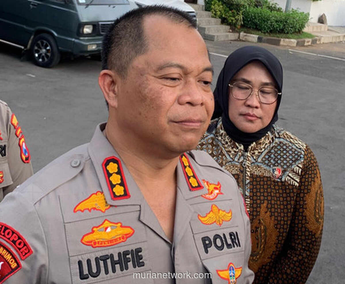 Polisi Geledah Markas Debt Collector Usai Pembacokan Petugas Valet di Surabaya
