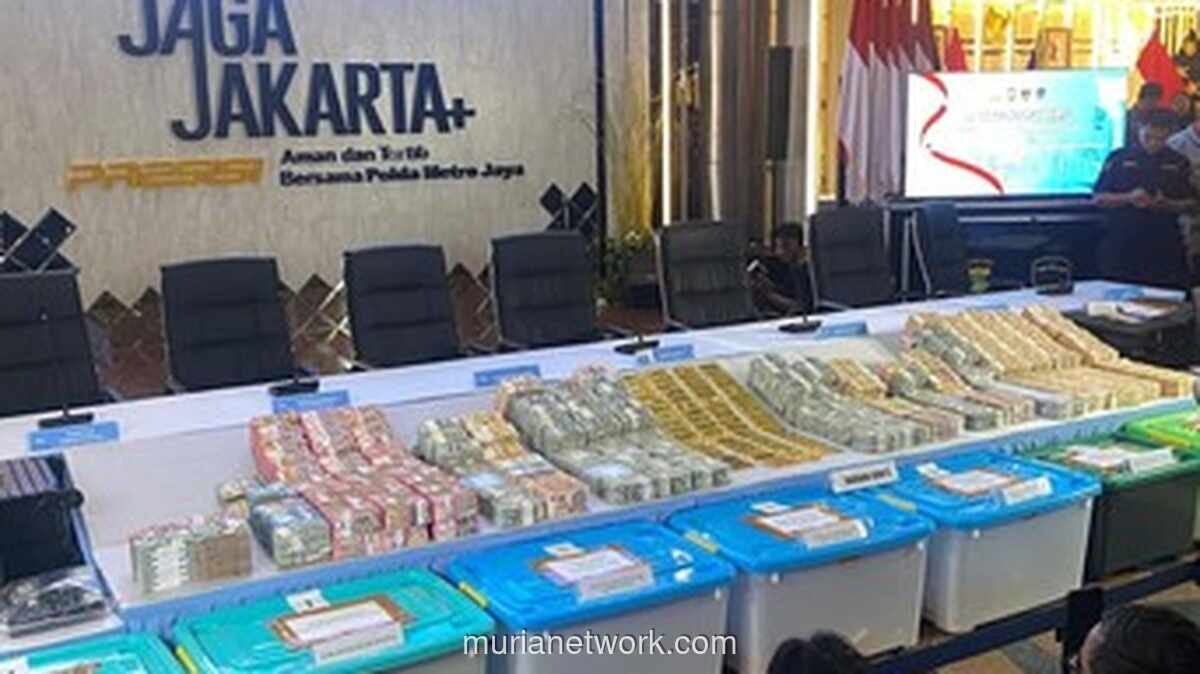 Polri Geledah Lokasi di Cipete hingga Sentul, Sita Emas Batangan dan Uang Asing
