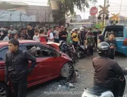 Kecelakaan Beruntun di Perlintasan Kereta Bogor, Enam Kendaraan Terlibat