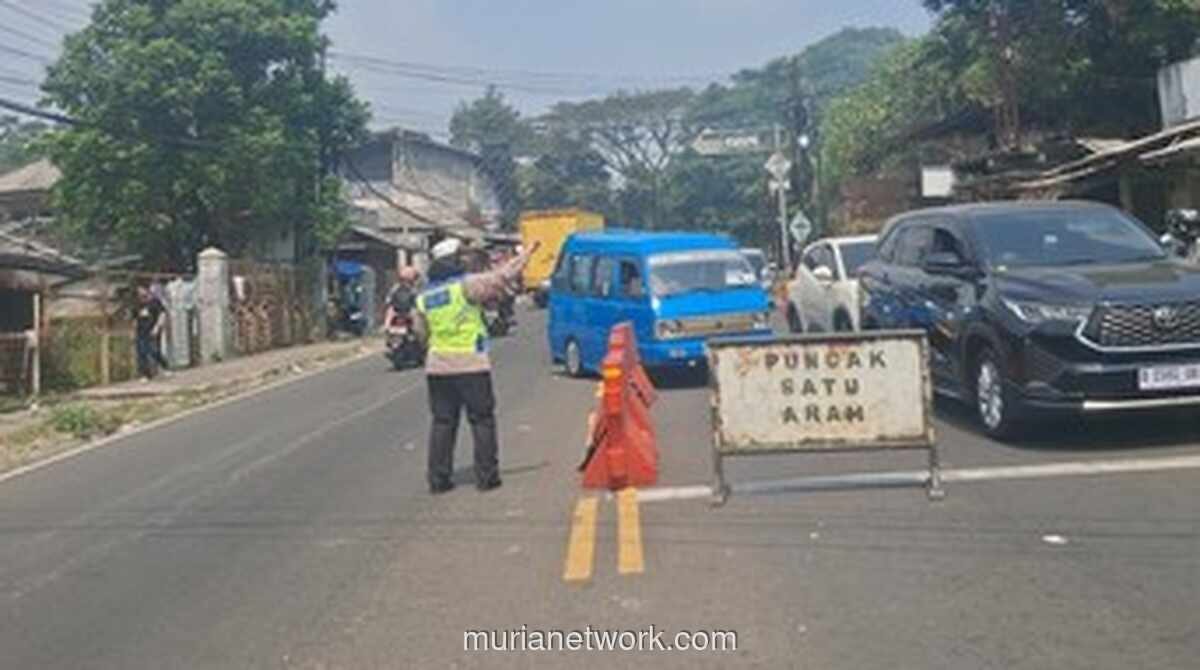 One Way di Puncak Diterapkan, Kendaraan dari Jakarta Distop Sementara
